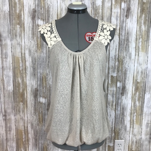 Mon Amie Tops - Mon Amie NEW taupe and cream crochet tank size XL
